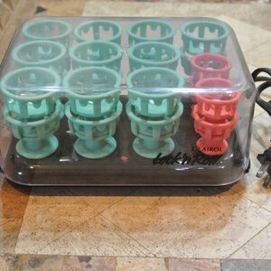 CLAIROL LOCK AND ROLL HOT ROLLER SET